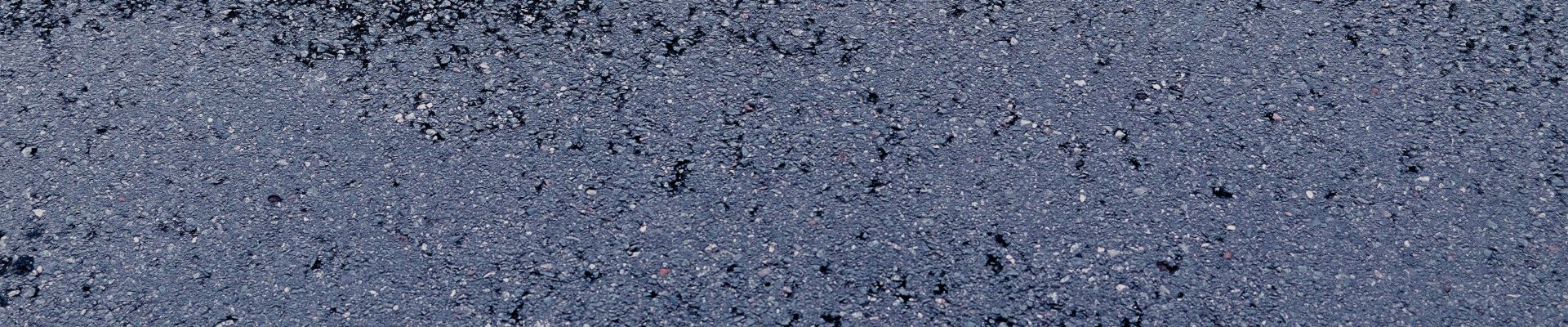 Asphaltschäden Boden 