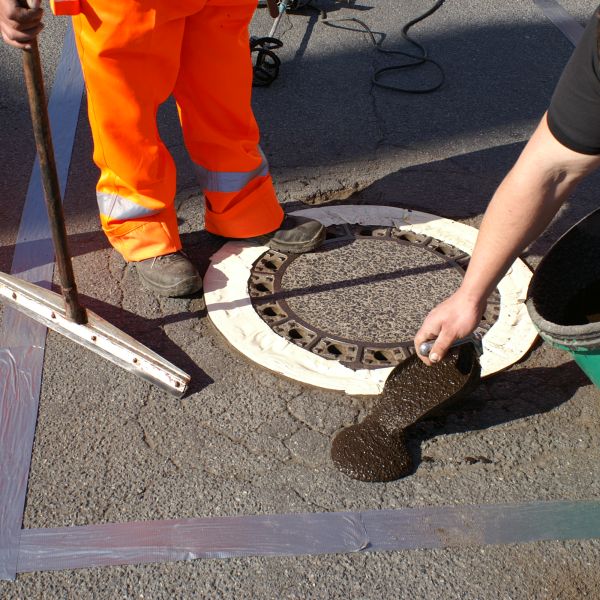 MSK Flüssig Asphalt - Anwendungsbeispiel Schacht 